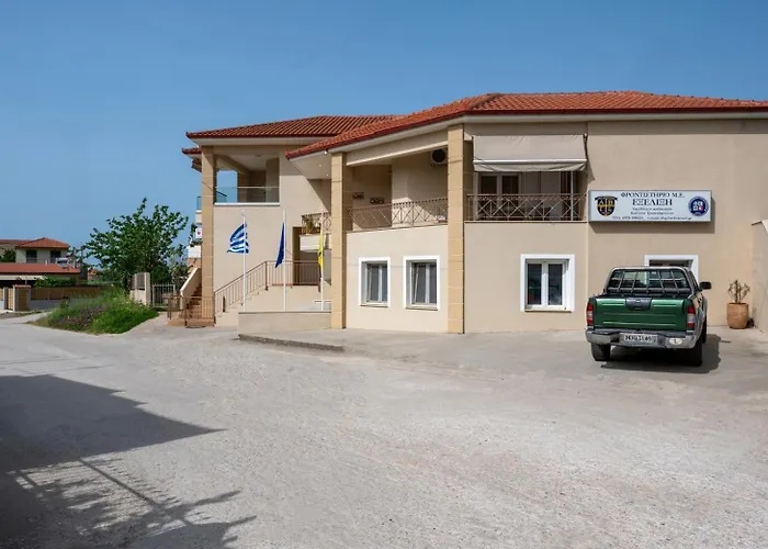 דירה Lakis House